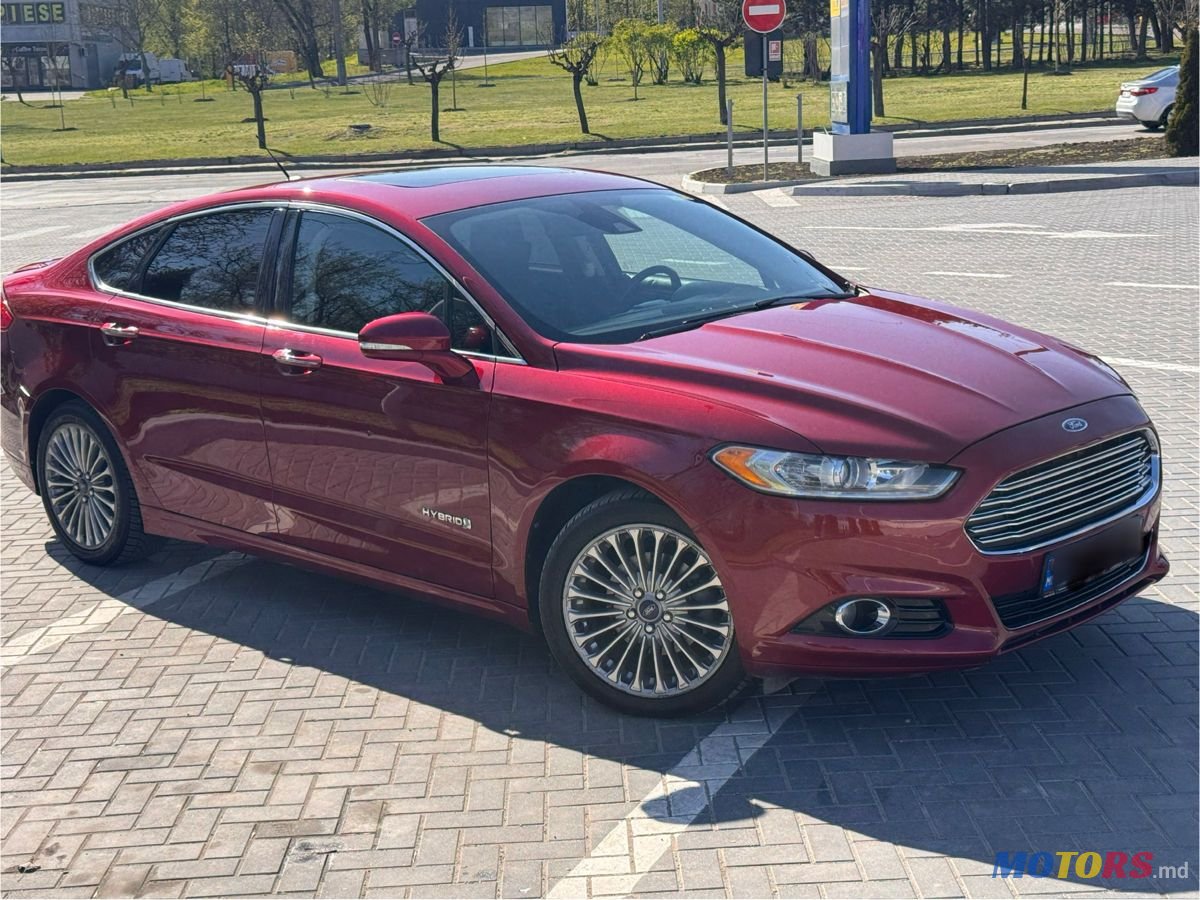 2013' Ford Fusion photo #3