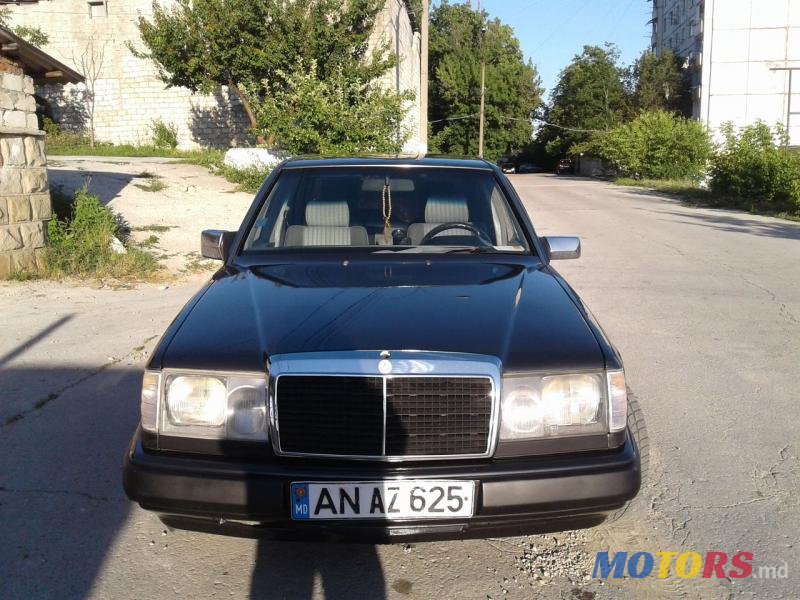 1990' Mercedes-Benz 200 photo #4