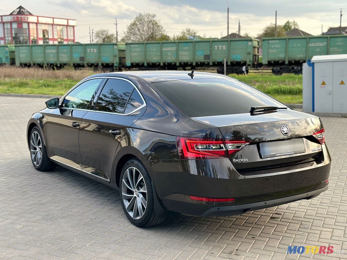 2017' Skoda Superb photo #2