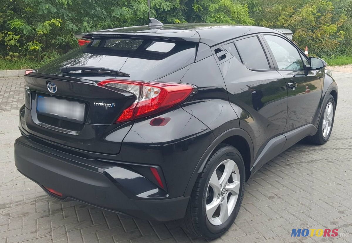 2018' Toyota C-HR photo #6