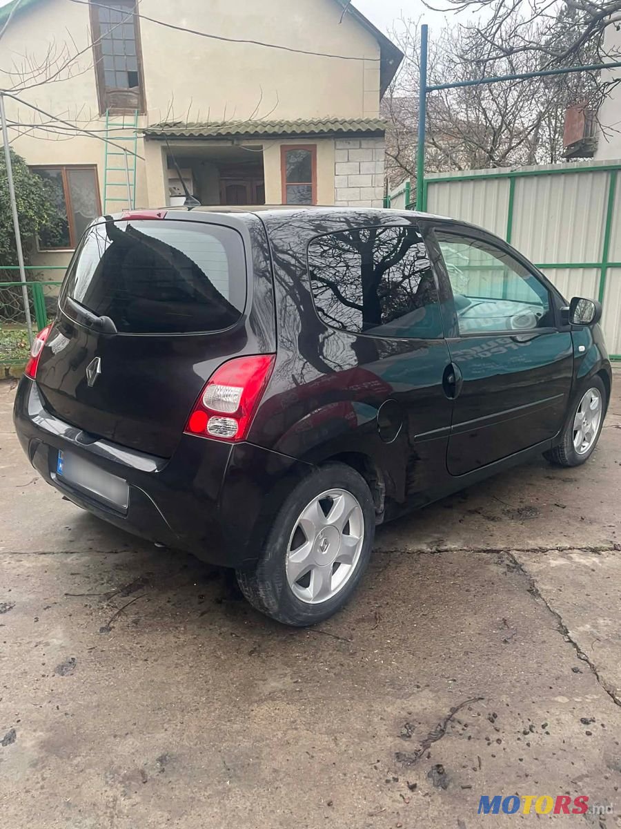 2011' Renault Twingo photo #3