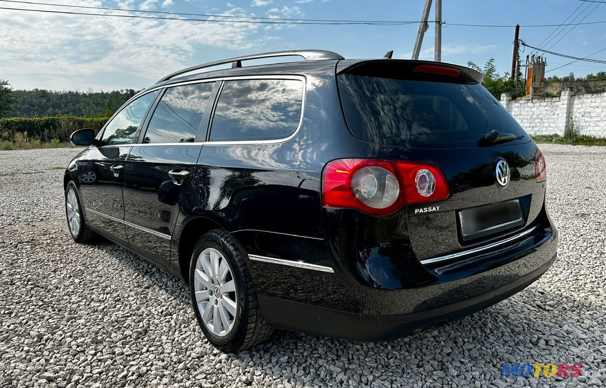 2007' Volkswagen Passat photo #3