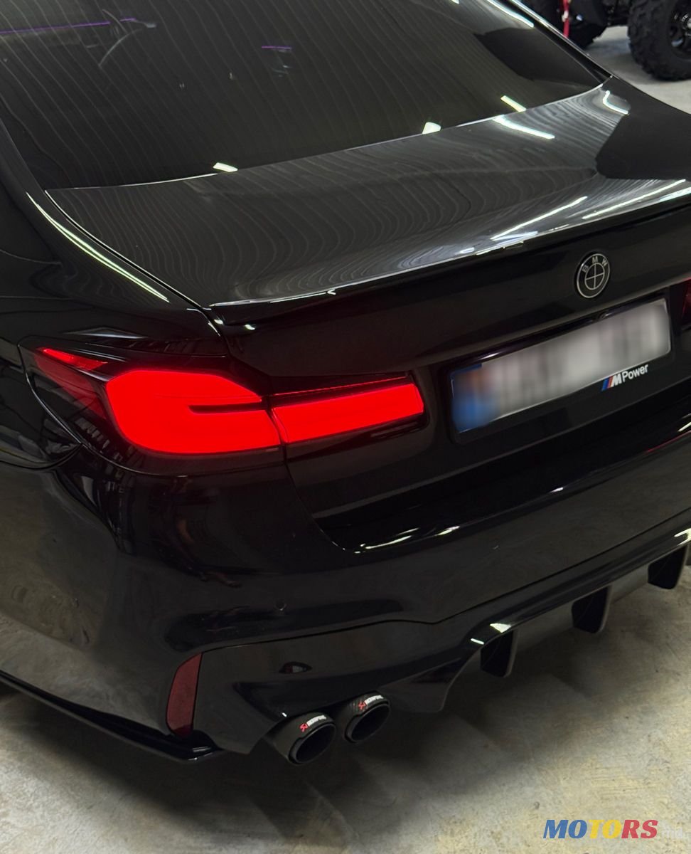 2021' BMW 5 Series photo #5