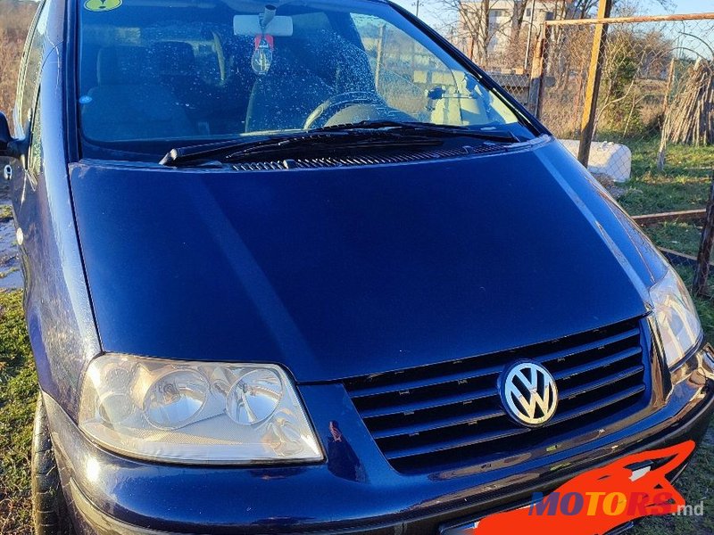 2001' Volkswagen Sharan photo #1