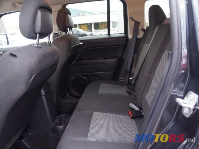 2016' Jeep Patriot photo #5