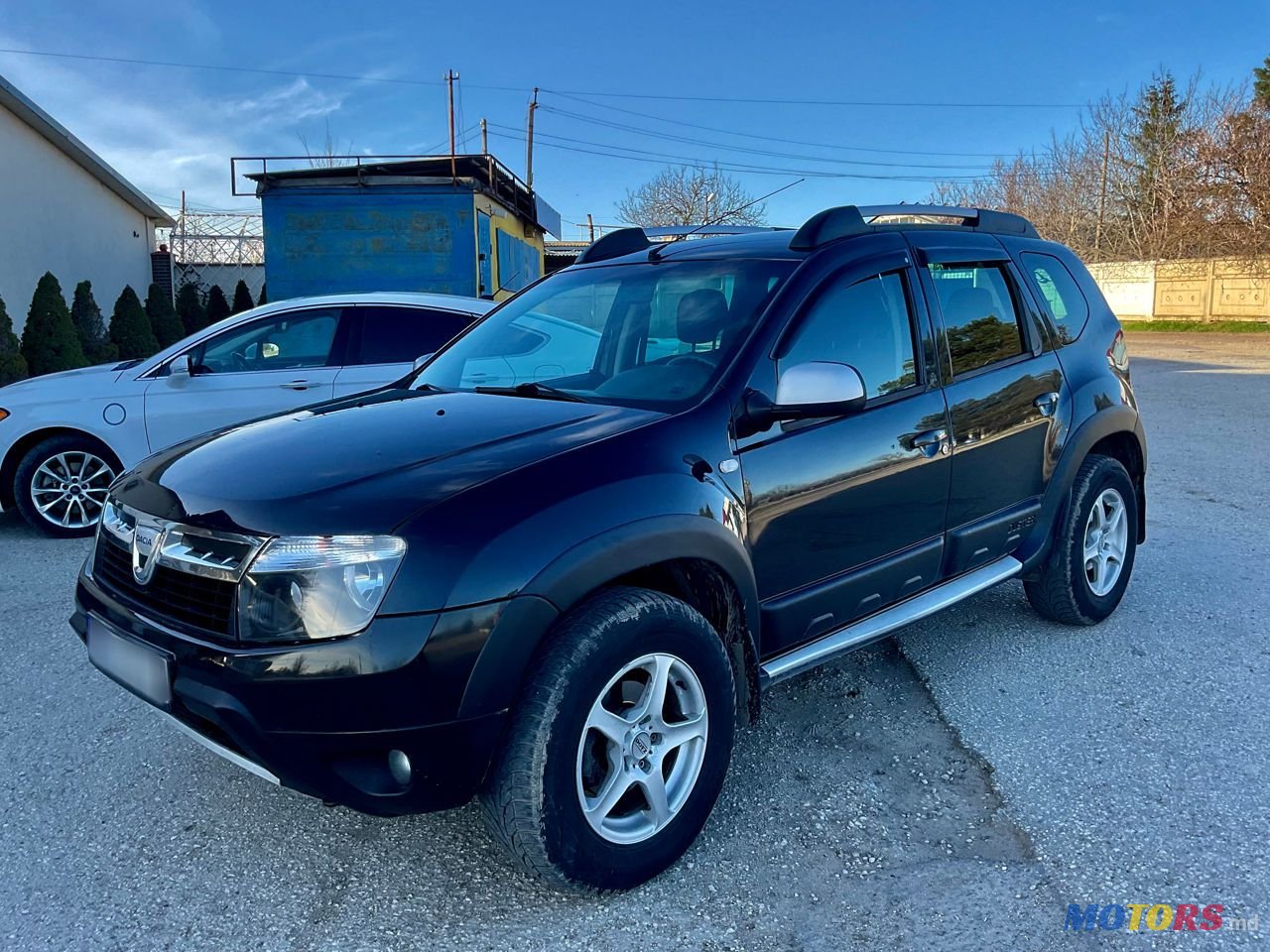 2012' Dacia Duster photo #2
