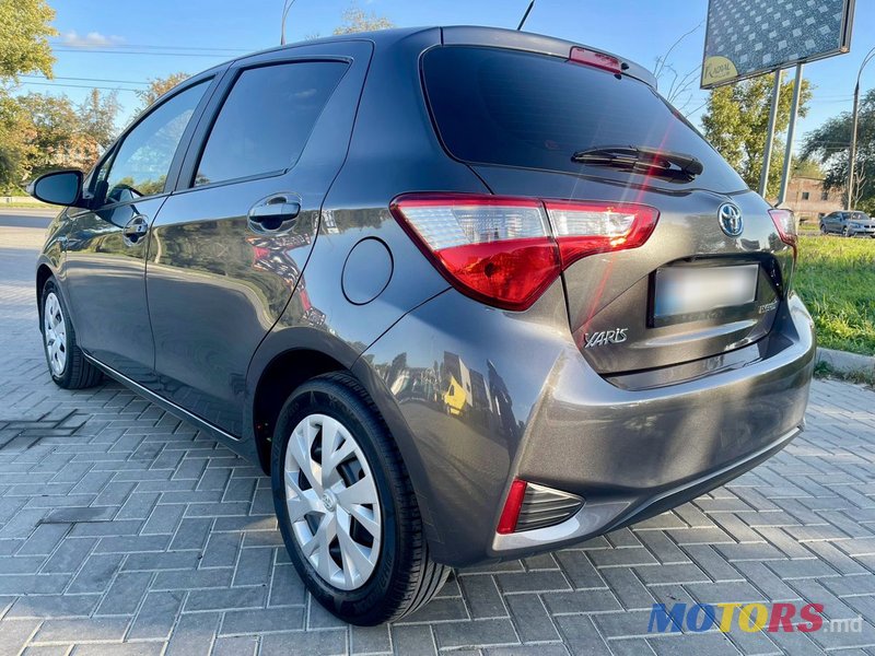 2018' Toyota Yaris photo #4