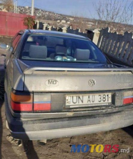 1992' Volkswagen Passat photo #1