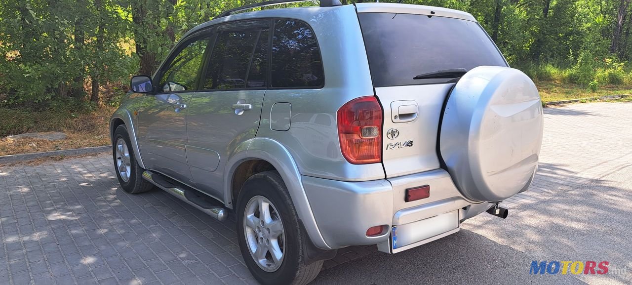 2002' Toyota RAV4 photo #3