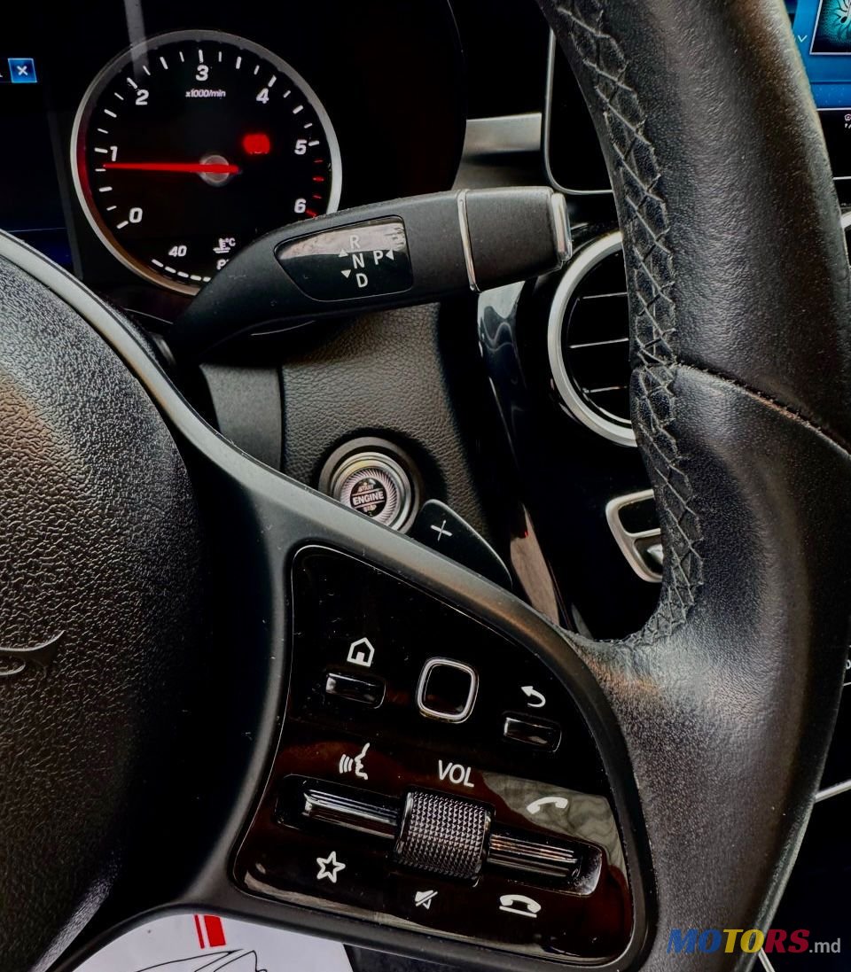 2019' Mercedes-Benz C-Class photo #4