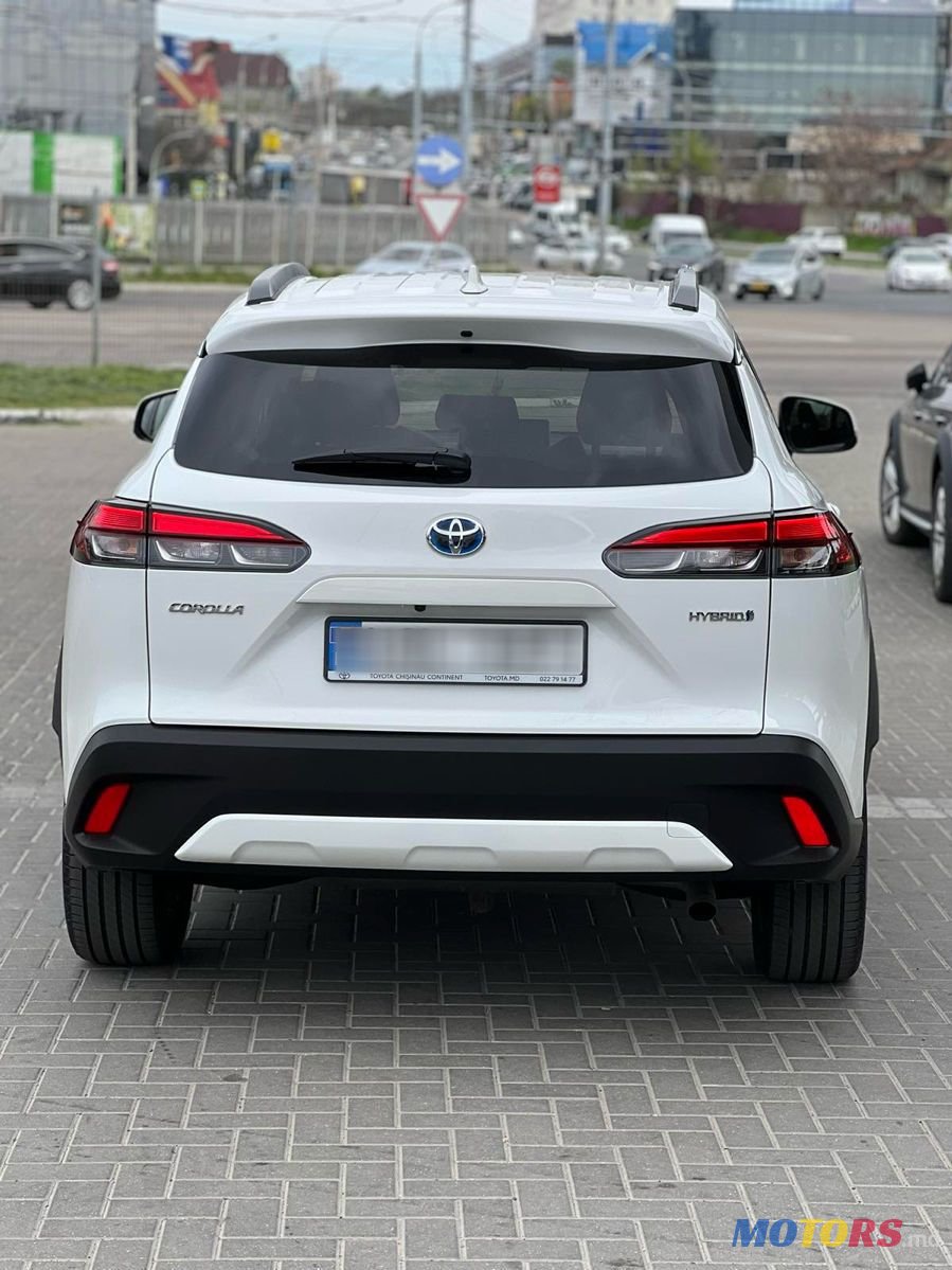 2023' Toyota Corolla Cross photo #2