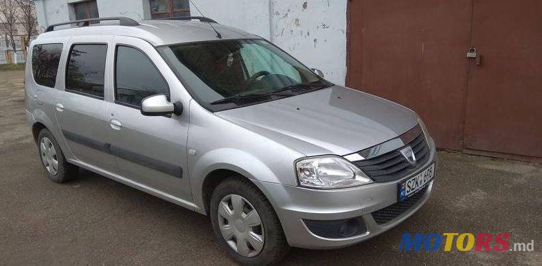 2009' Dacia Logan Mcv photo #1