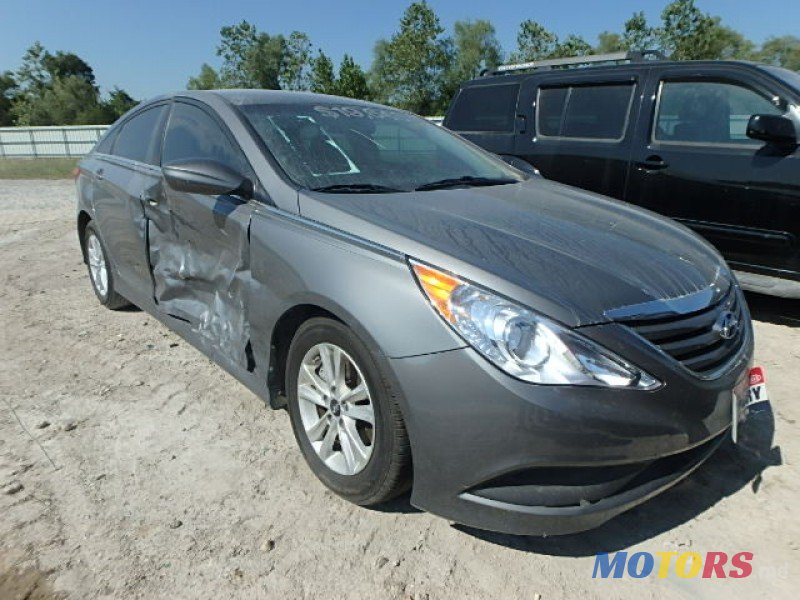 2014' Hyundai Sonata photo #3