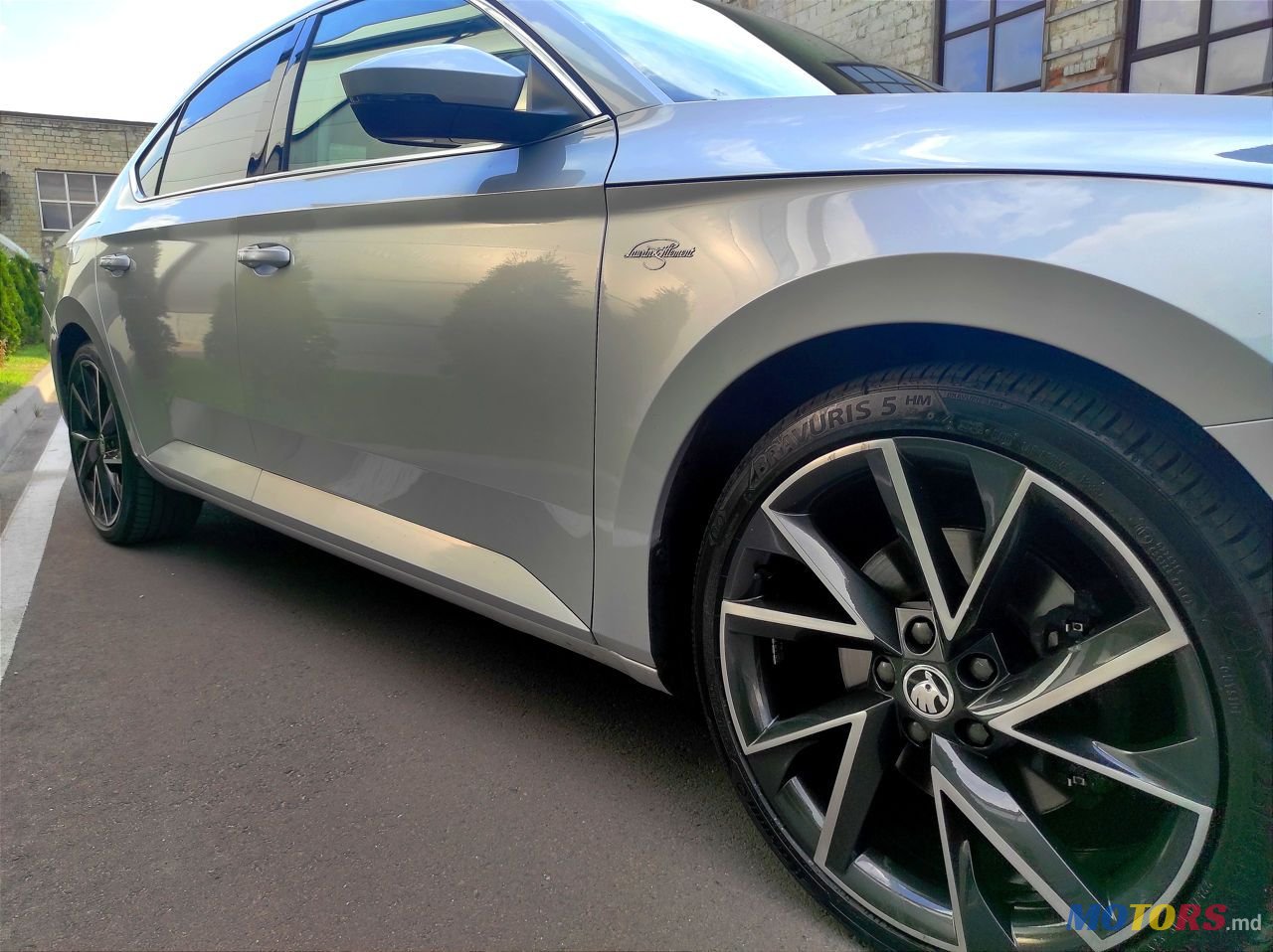 2018' Skoda Superb photo #4