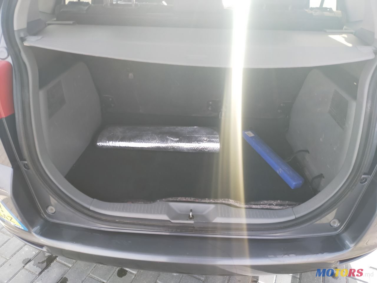 2003' Mazda 2 photo #6