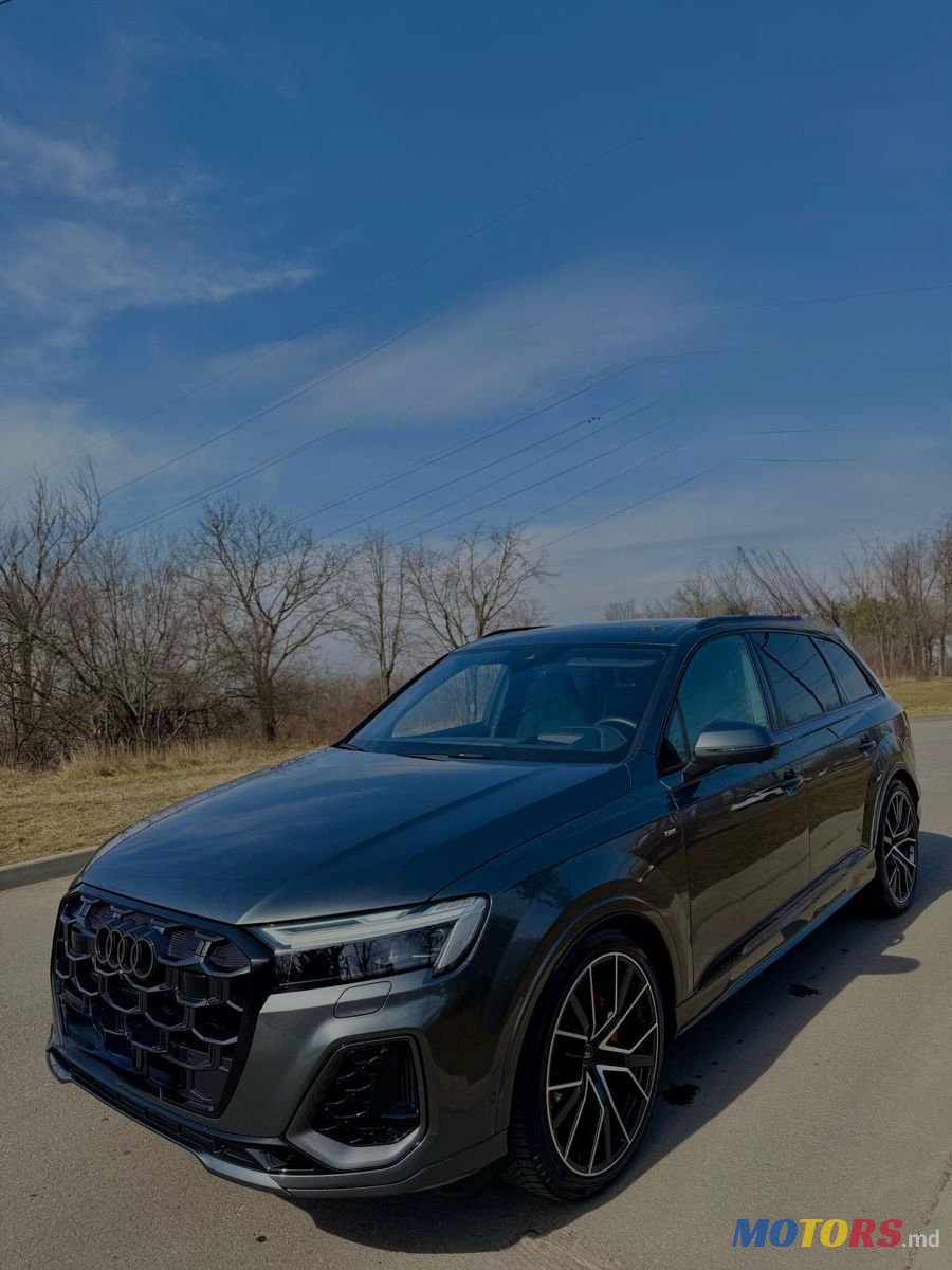 2022' Audi Q7 photo #2