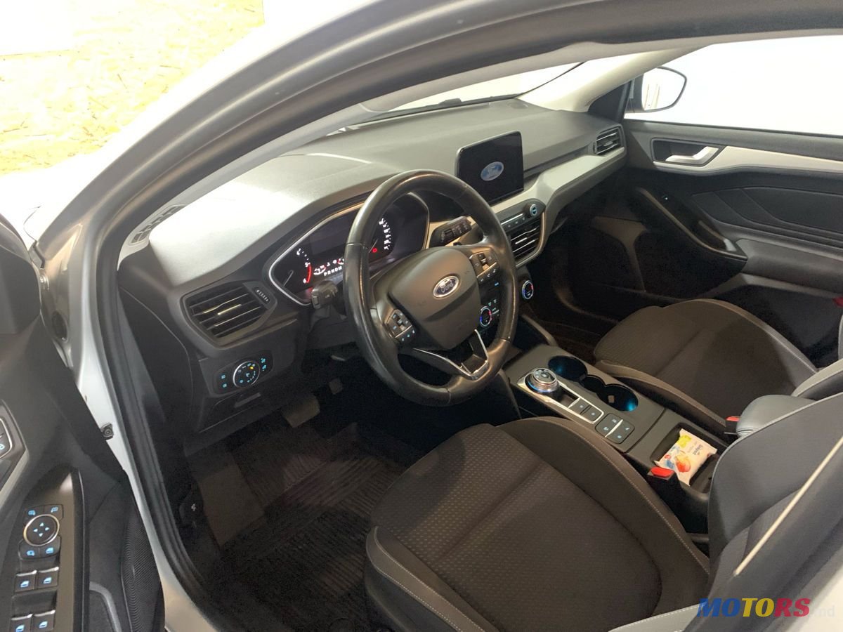 2018' Ford Focus photo #5