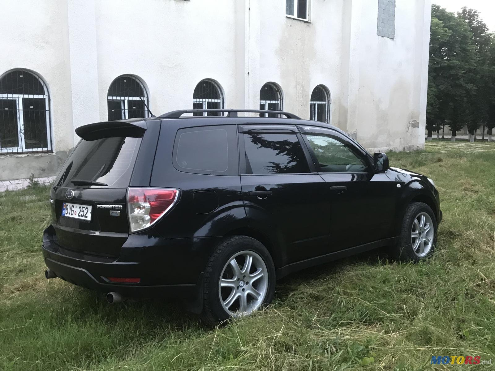 2009' Subaru Forester photo #6