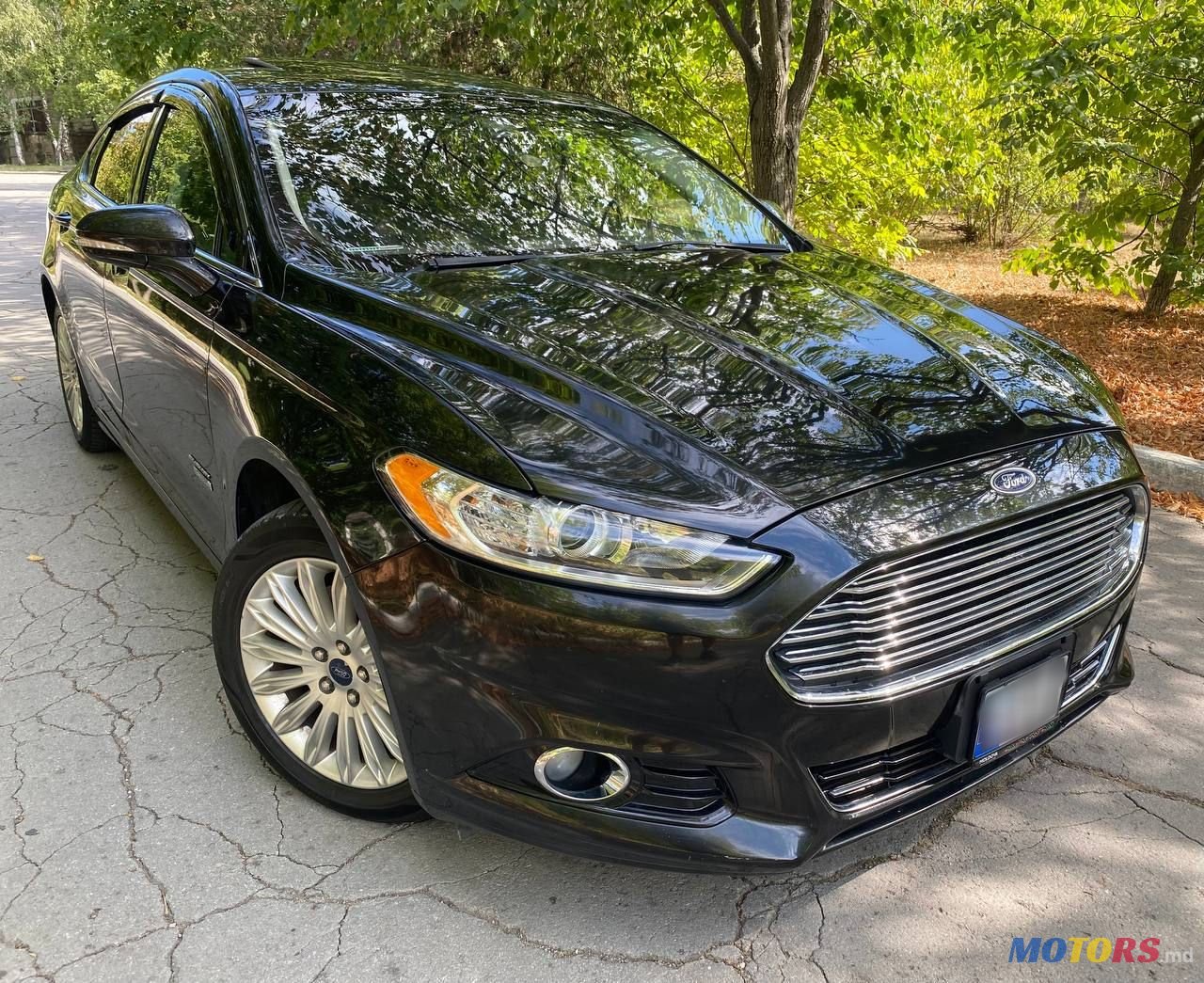 2013' Ford Fusion photo #1