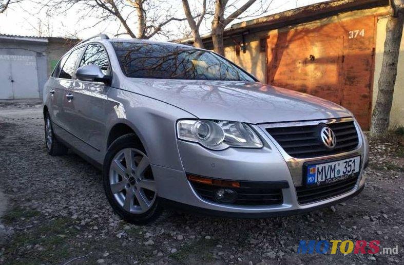 2009' Volkswagen Passat photo #1