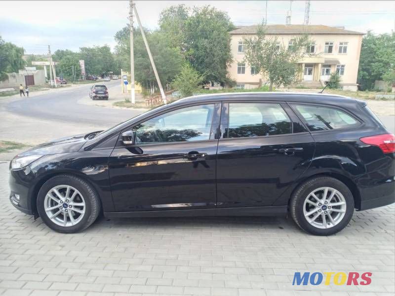 2016' Ford Focus photo #5