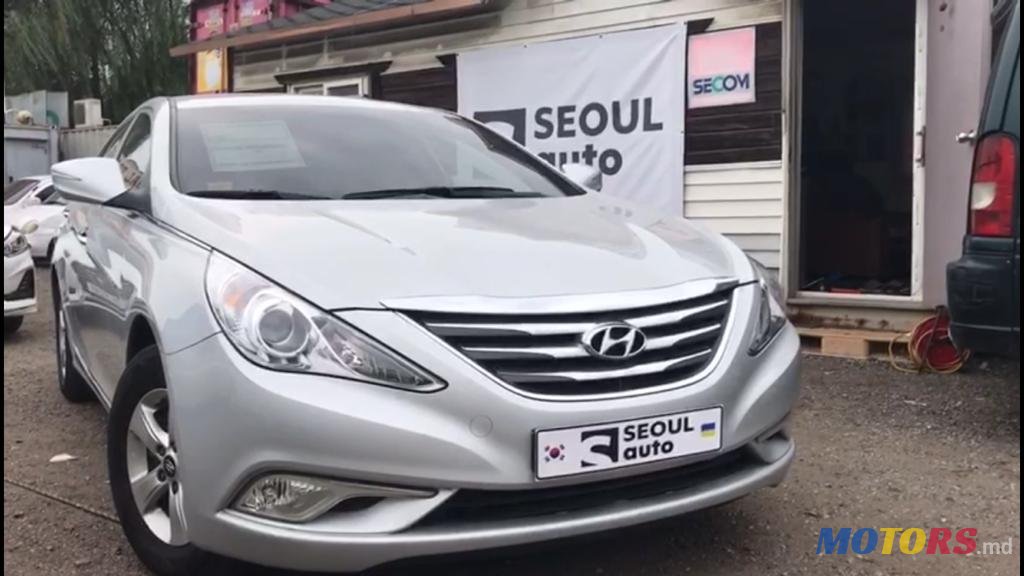 2014' Hyundai Sonata YF photo #2