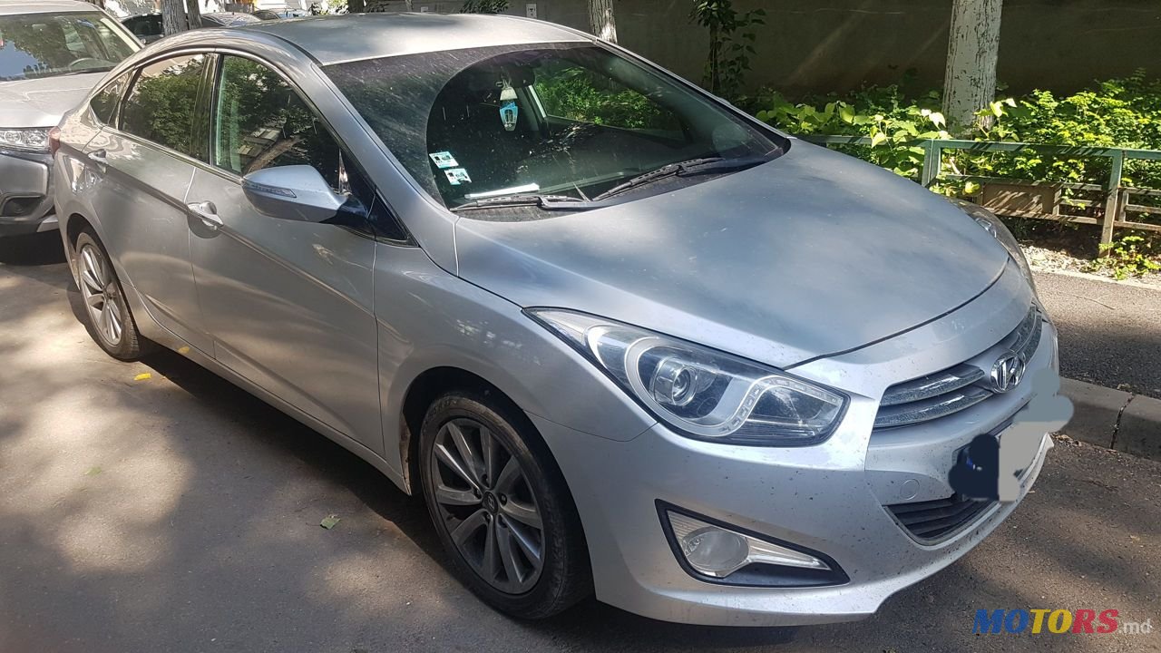 2013' Hyundai i40 photo #3