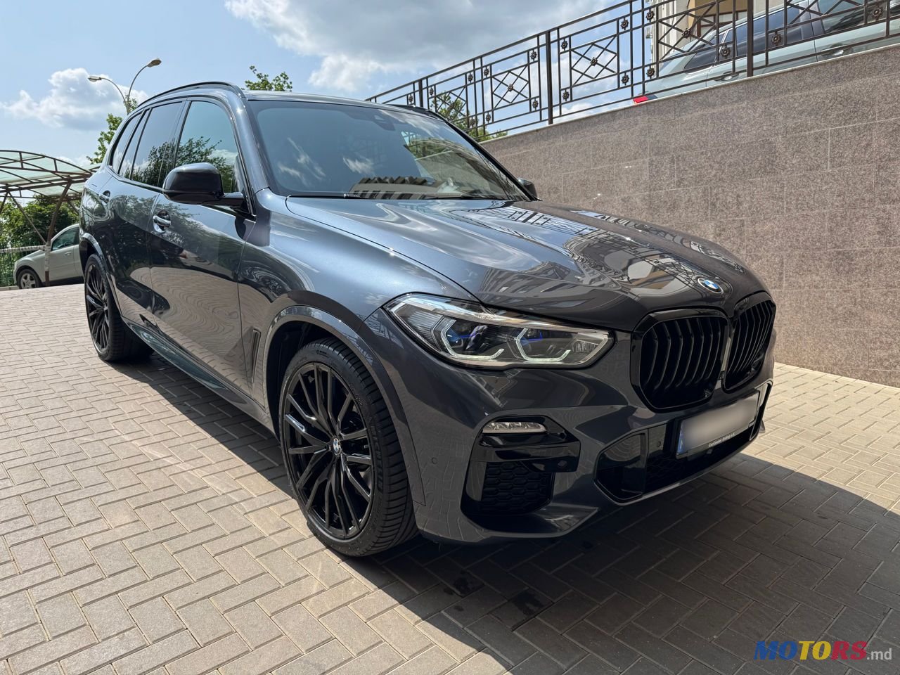 2020' BMW X5 photo #2