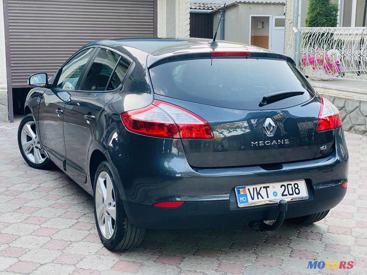 2014' Renault Megane photo #2