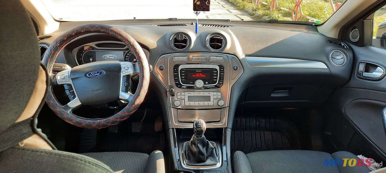 2010' Ford Mondeo photo #3