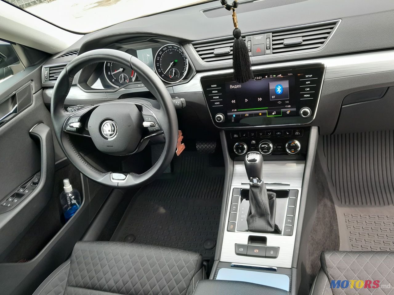 2021' Skoda Superb photo #6