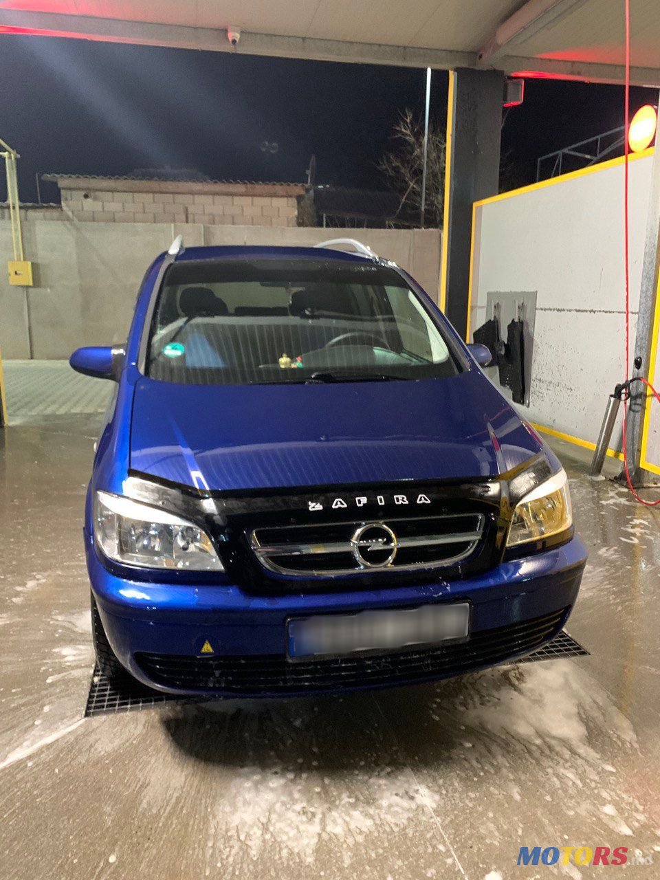 2005' Opel Zafira photo #1