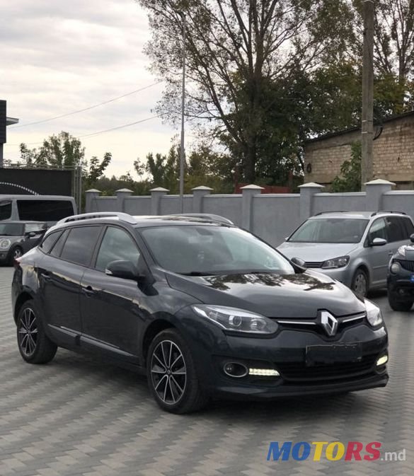 2014' Renault Megane photo #4