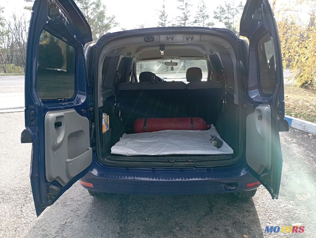 2009' Dacia Logan photo #3