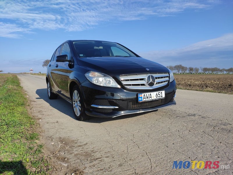 2014' Mercedes-Benz B Класс photo #2