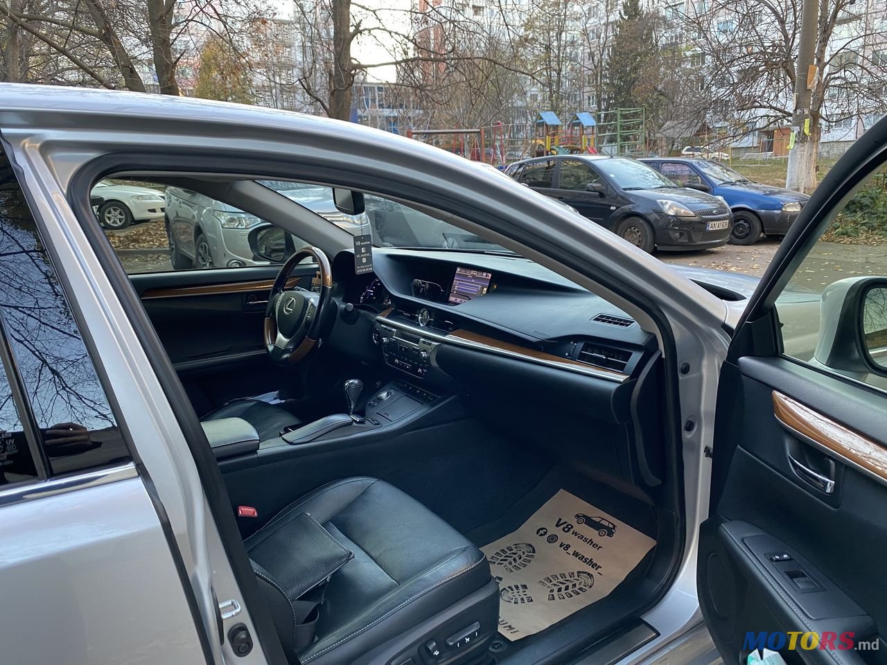 2013' Lexus Es Series photo #6