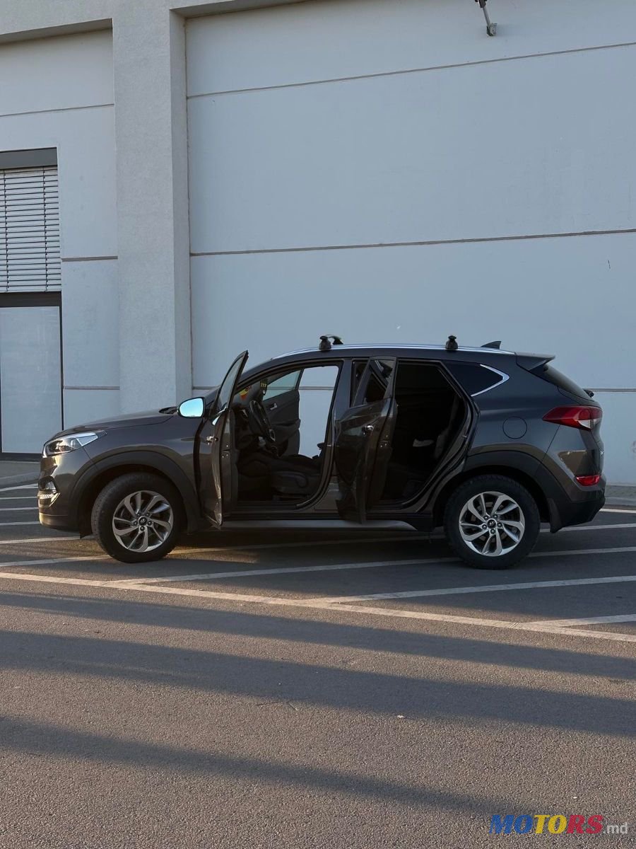 2016' Hyundai Tucson photo #5