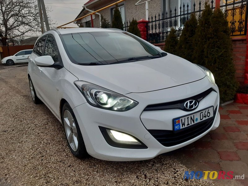 2013' Hyundai i30 photo #6