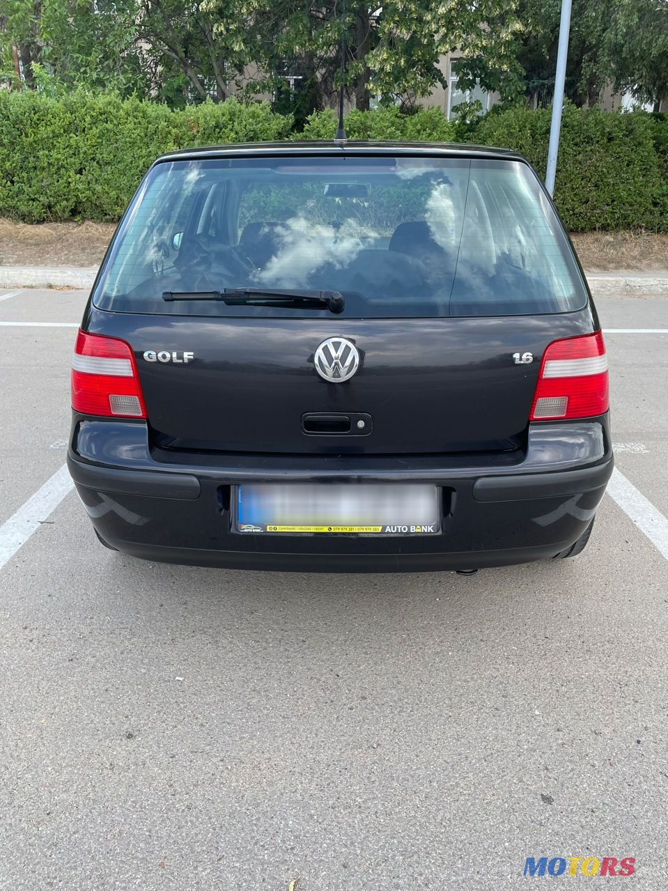 2003' Volkswagen Golf photo #5