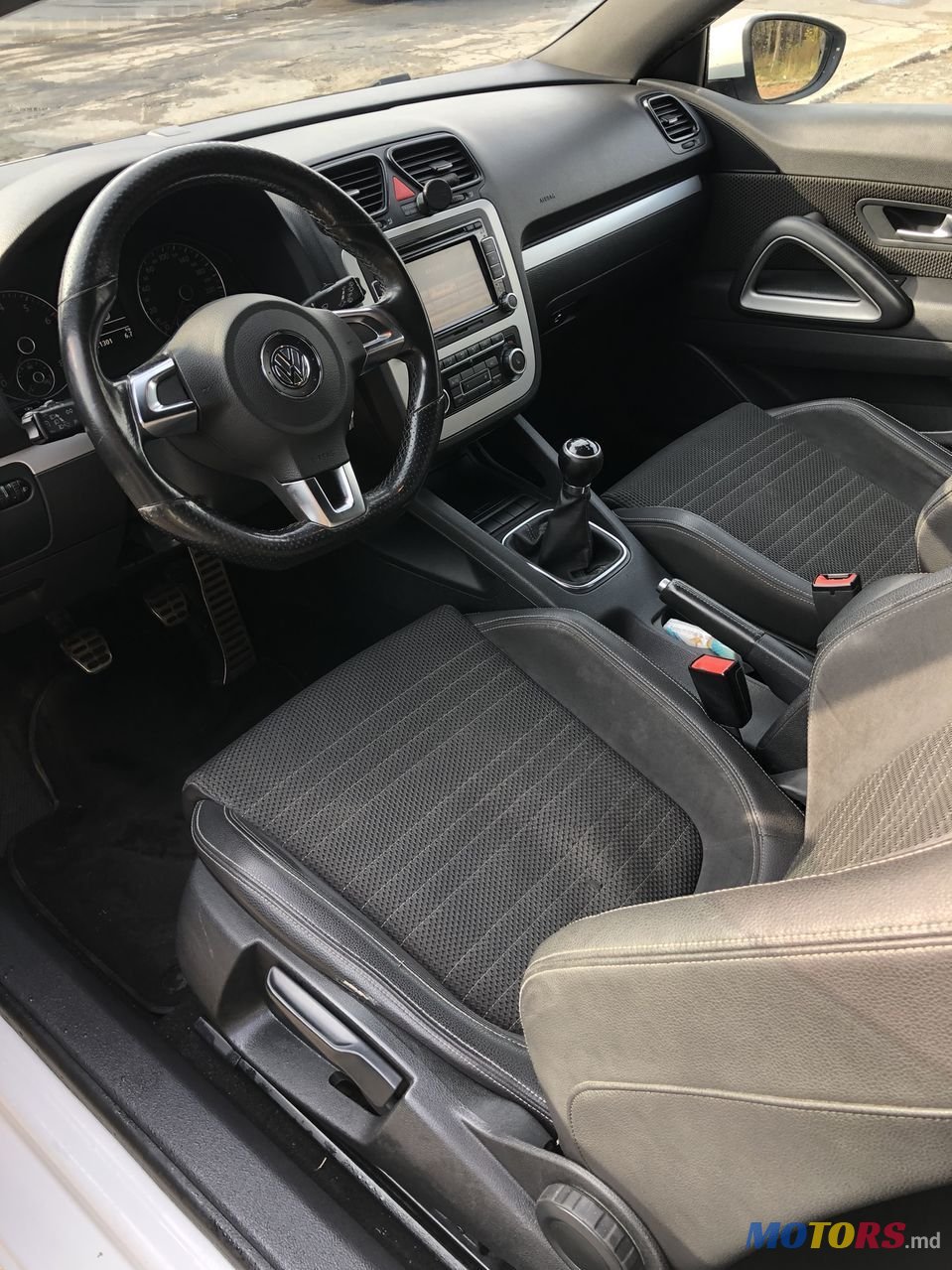 2010' Volkswagen Scirocco photo #4