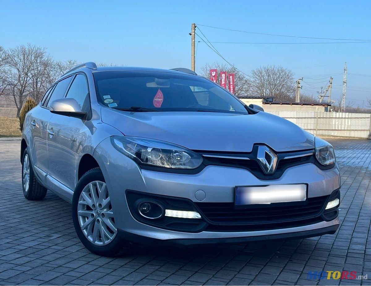 2014' Renault Megane photo #2