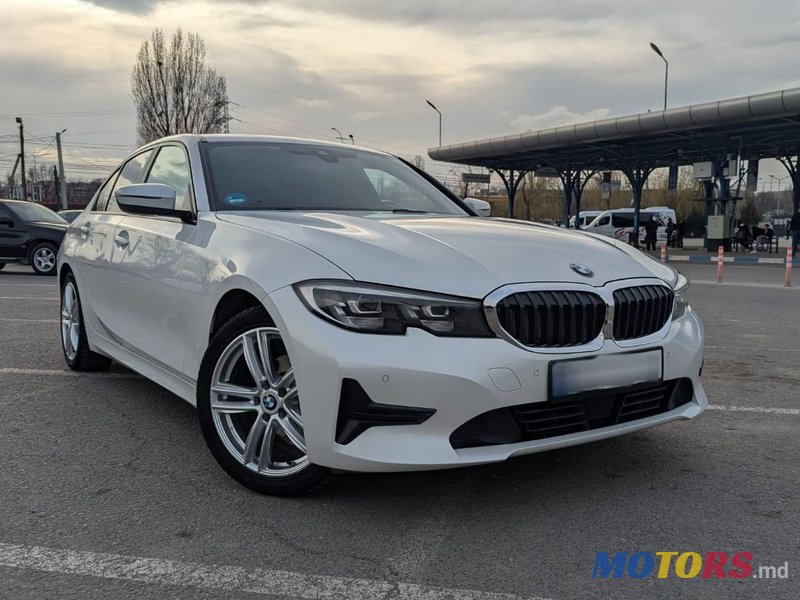 2019' BMW 3 Series photo #1