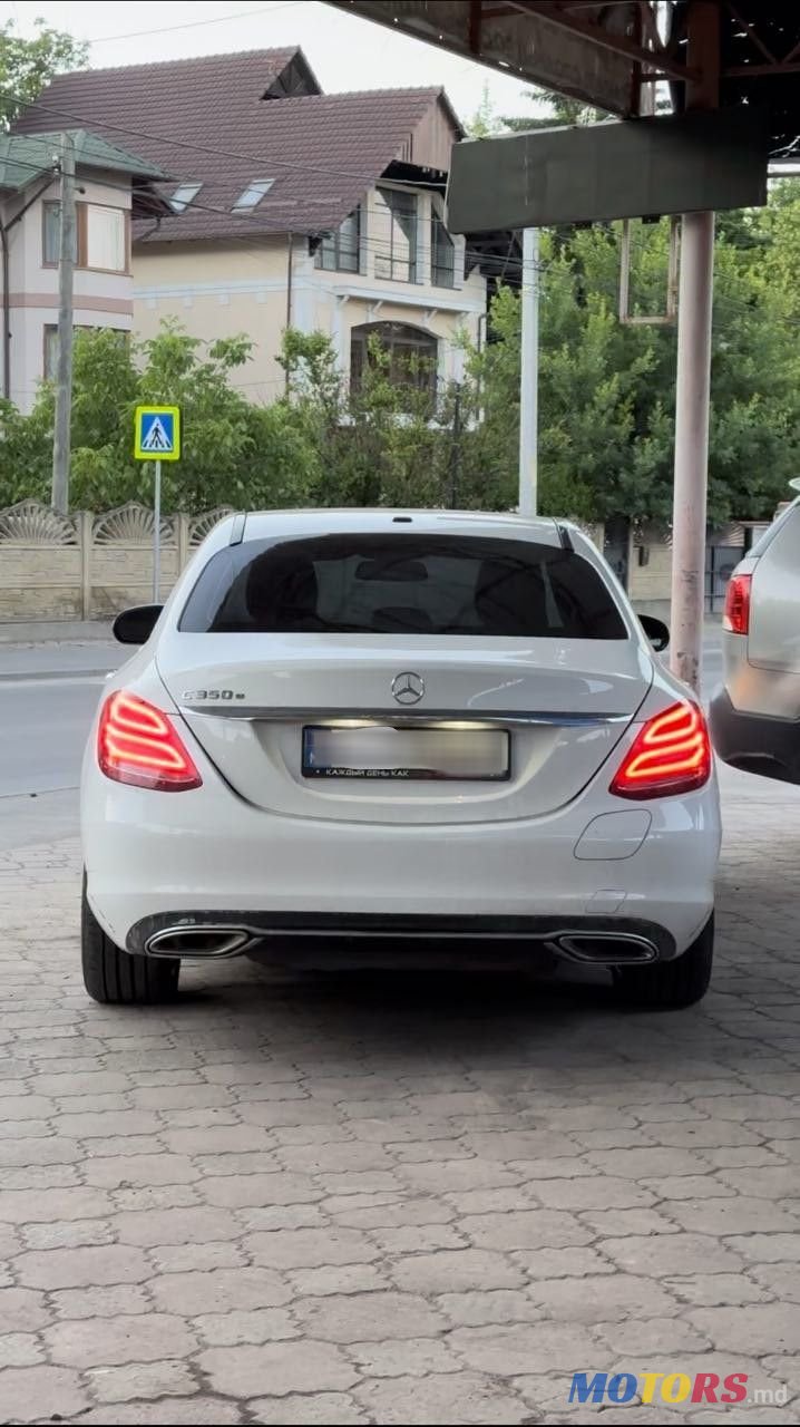 2018' Mercedes-Benz C-Class photo #2