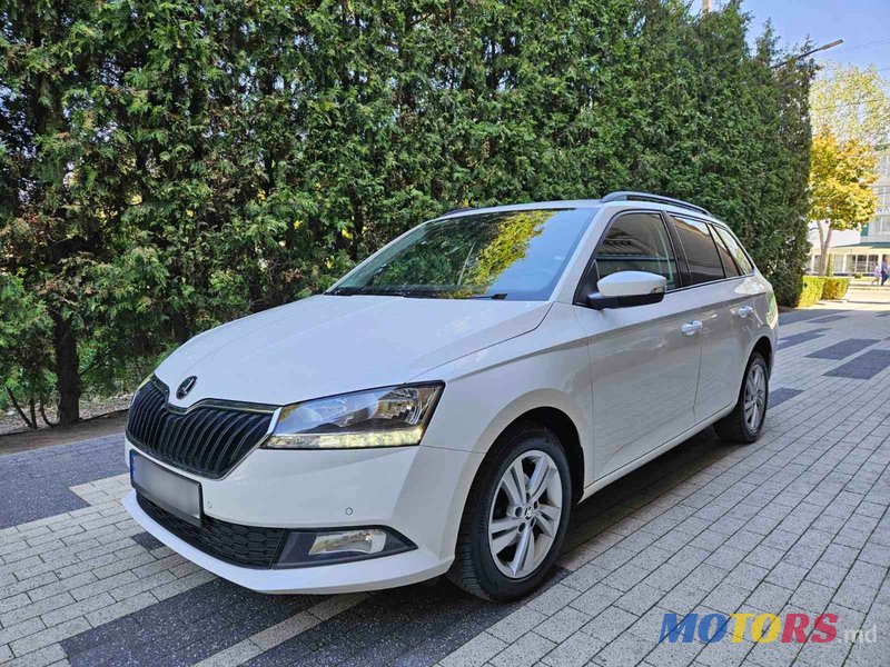 2019' Skoda Fabia photo #1