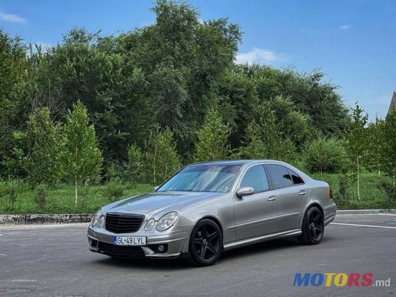 2003' Mercedes-Benz E photo #2
