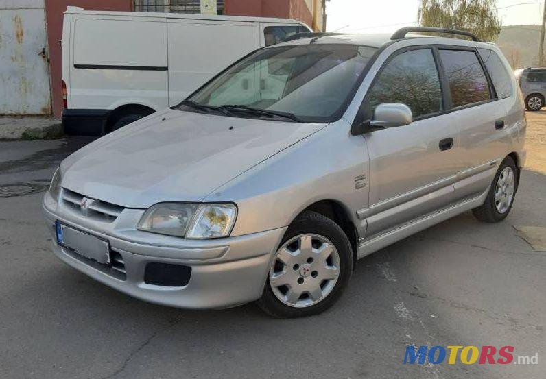 2003' Mitsubishi Space Star photo #1