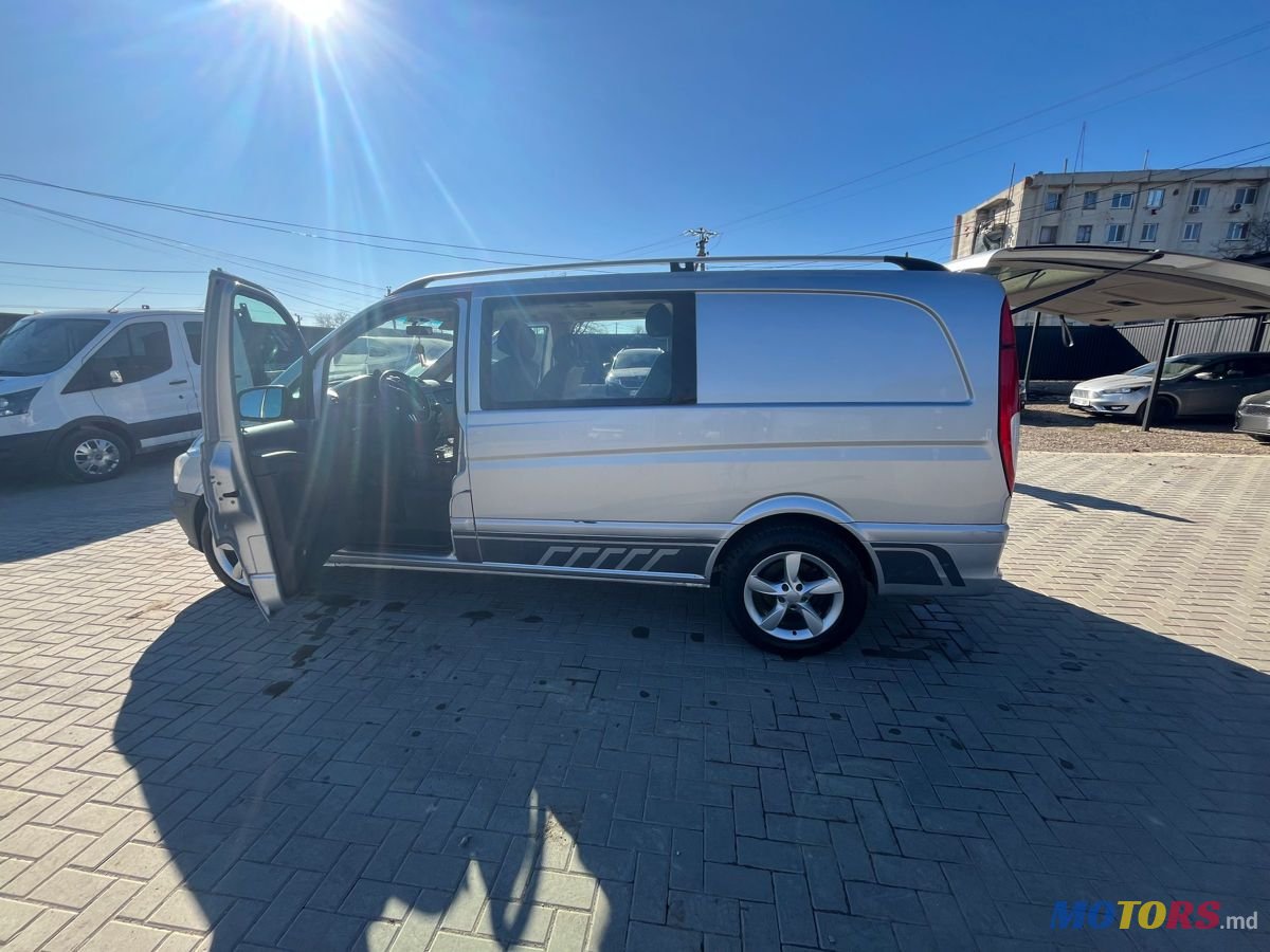 2011' Mercedes-Benz Vito photo #3