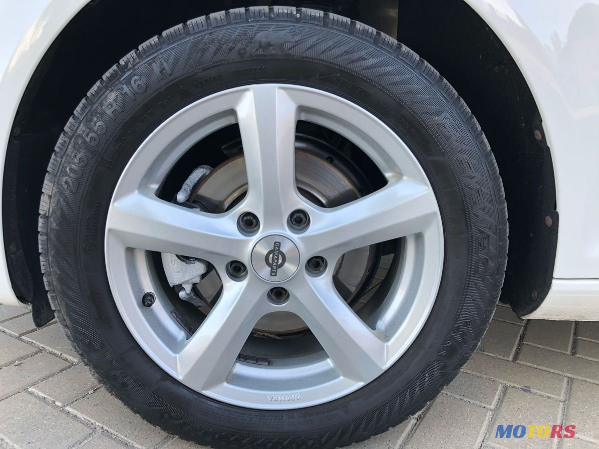 2011' Skoda Octavia photo #5