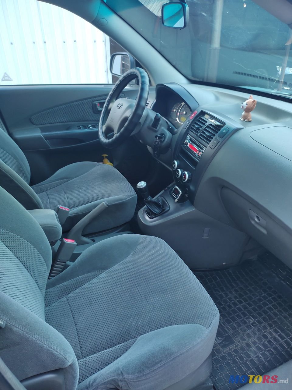 2005' Hyundai Tucson photo #6