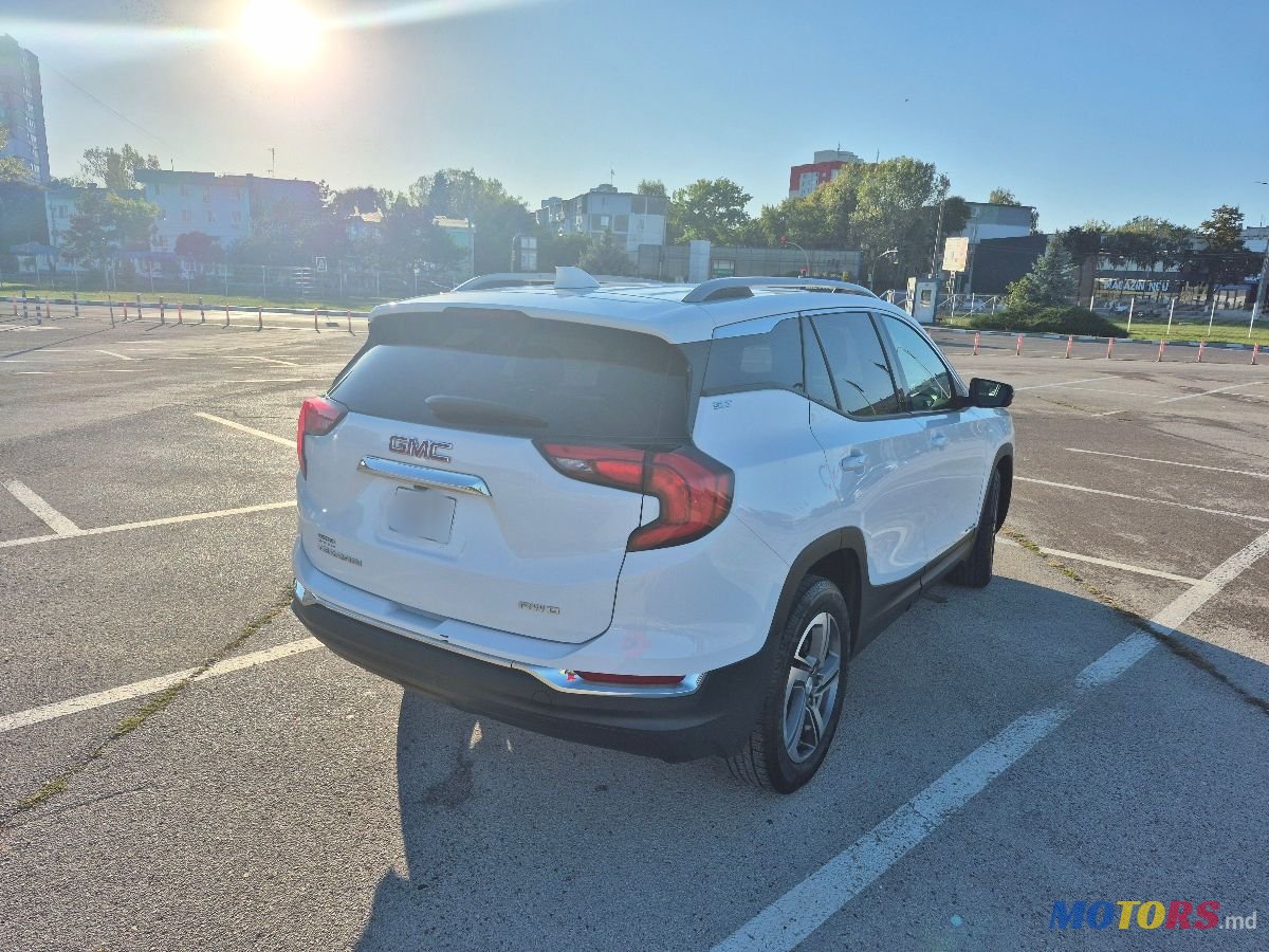 2020' GMC Terrain photo #4